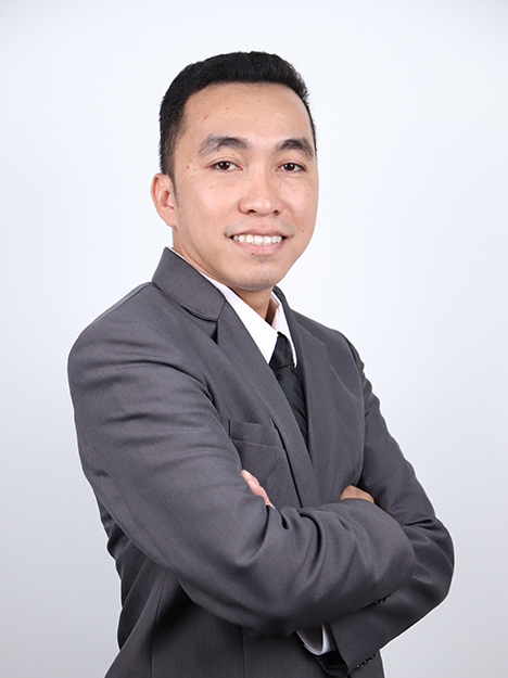 Policarpio, Leonard
